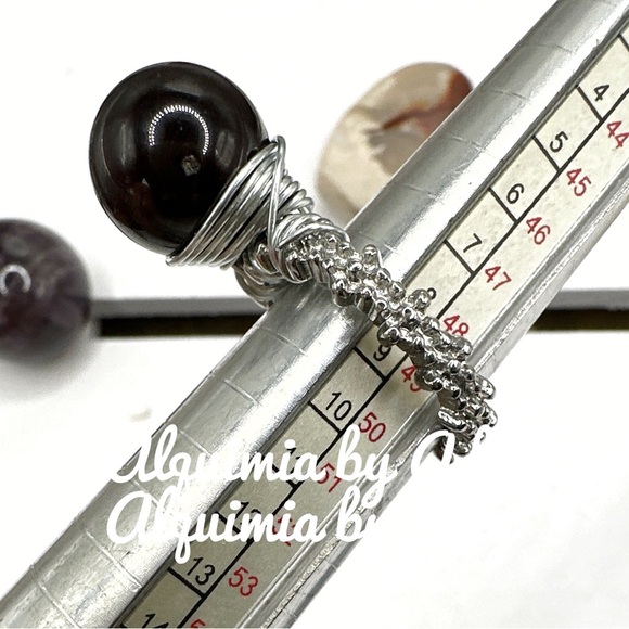 Dark red garnet and silver gem ring handmade chunky - Picture 3 of 3